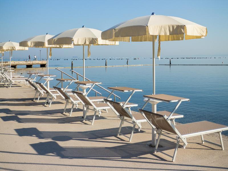 Dependences - San Simon Resort Izola Ngoại thất bức ảnh