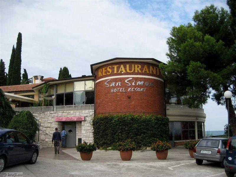 Dependences - San Simon Resort Izola Ngoại thất bức ảnh