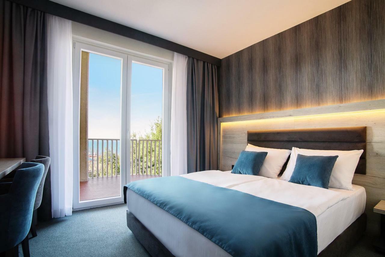 Dependences - San Simon Resort Izola Ngoại thất bức ảnh